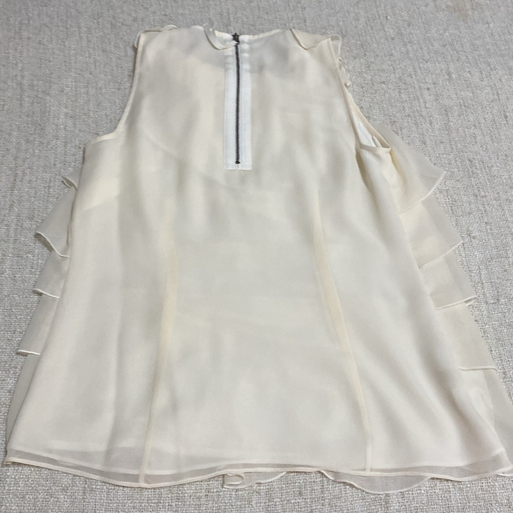 Ann Taylor Silk Cream Ruffle Lined Sleeveless Blouse Size XS - Picture 9 of 9